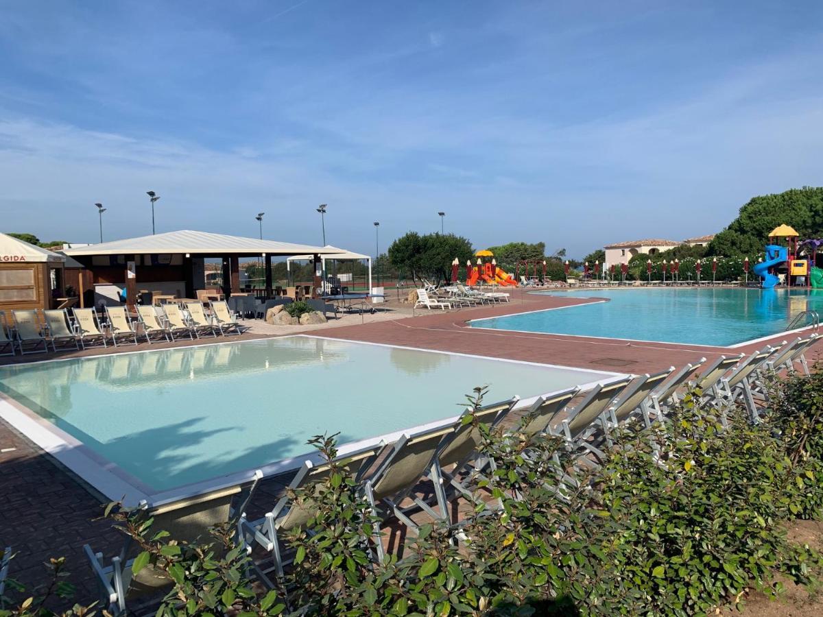 Club Esse Gallura Aglientu Exterior photo