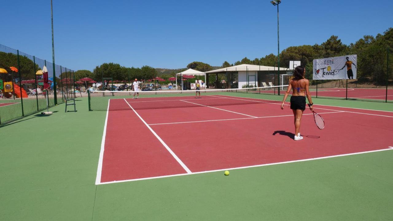 Club Esse Gallura Aglientu Exterior photo