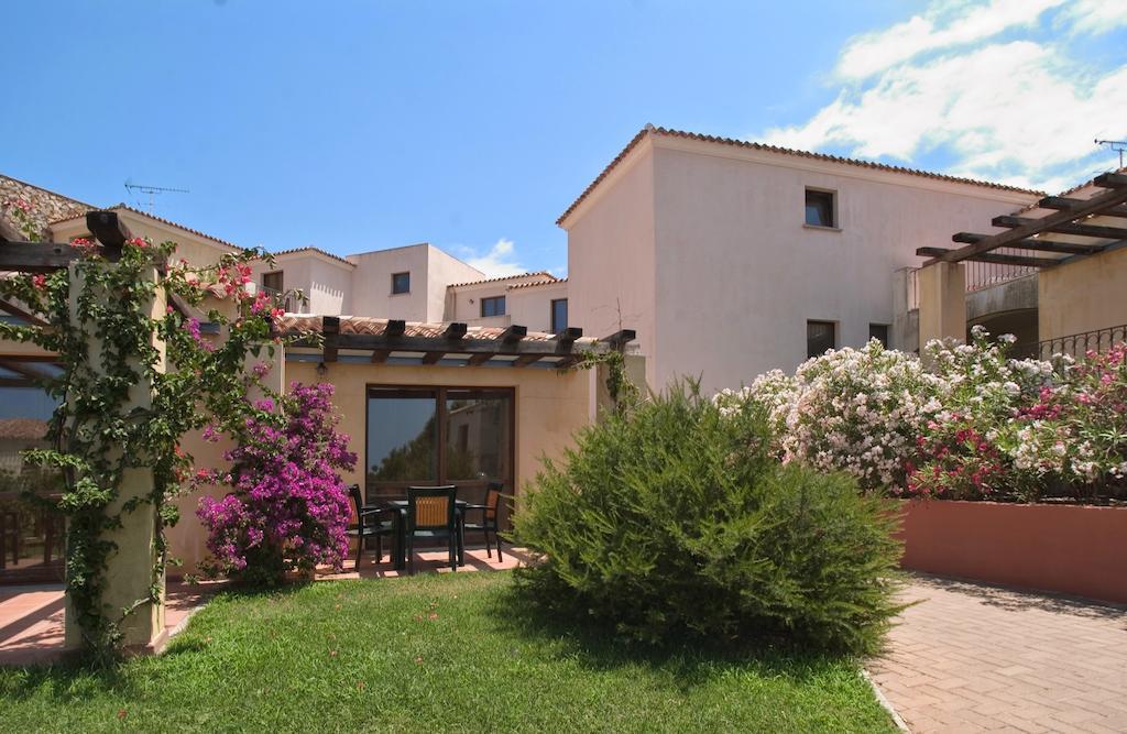 Club Esse Gallura Aglientu Exterior photo